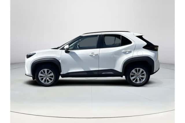 Toyota Yaris Cross (2024) thumbnail 2