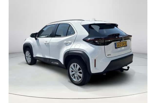 Toyota Yaris Cross (2024) thumbnail 3
