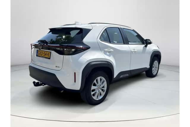 Toyota Yaris Cross (2024) thumbnail 5