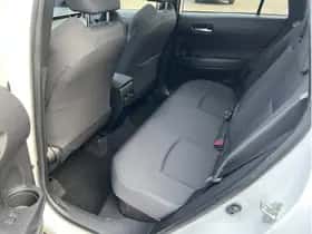 Toyota Corolla (2023) thumbnail 11