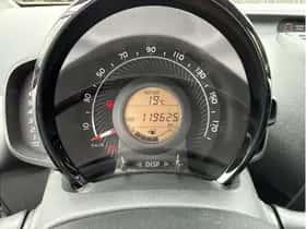 Toyota Aygo (2021) thumbnail 19