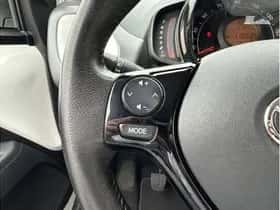 Toyota Aygo (2021) thumbnail 21