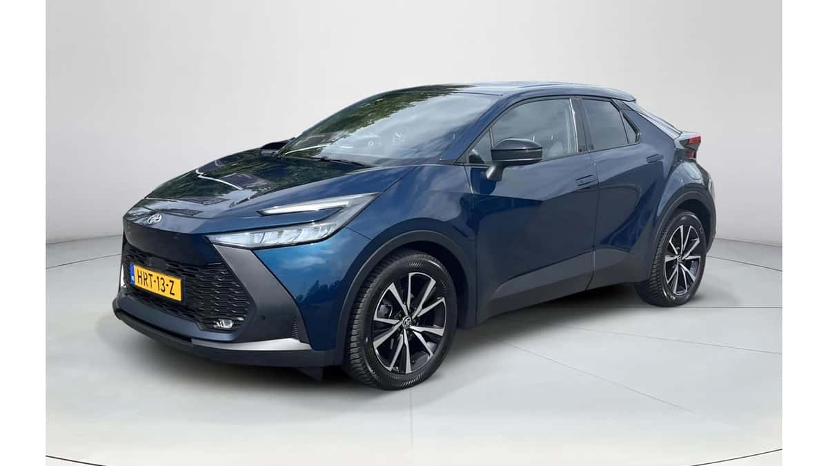 Toyota C-HR (2025) — foto 1