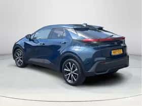 Toyota C-HR (2025) thumbnail 3