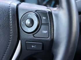 Toyota RAV4 (2018) thumbnail 26