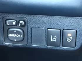Toyota RAV4 (2018) thumbnail 33