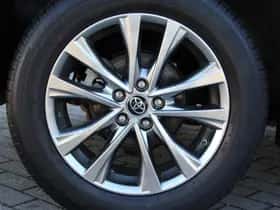Toyota RAV4 (2018) thumbnail 36