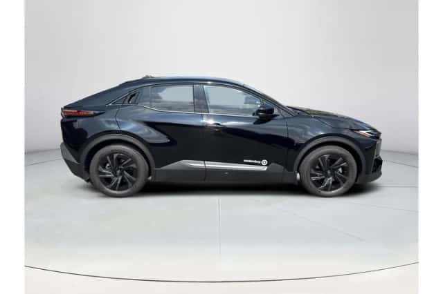 Toyota C-HR+ (2026) thumbnail 6