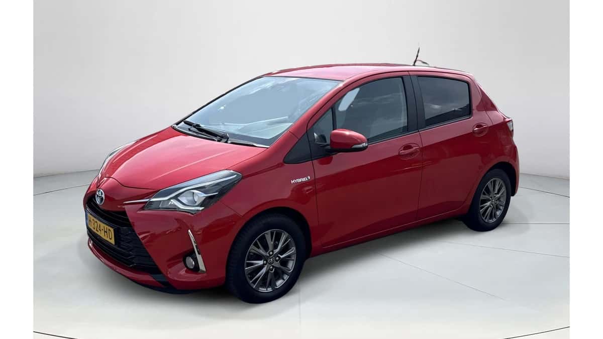 Toyota Yaris (2020) — foto 1