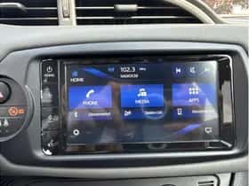 Toyota Yaris (2020) thumbnail 15