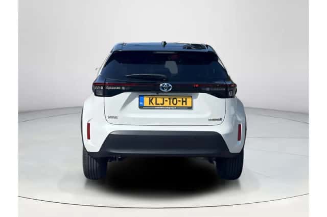 Toyota Yaris Cross (2022) thumbnail 4