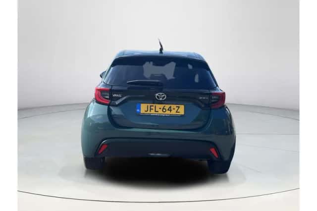 Toyota Yaris (2025) thumbnail 4