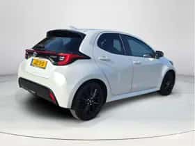 Toyota Yaris (2022) thumbnail 5