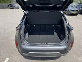 Toyota Yaris Cross (2022) thumbnail 9