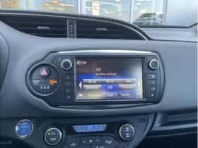 Toyota Yaris (2016) thumbnail 19