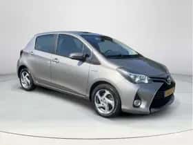 Toyota Yaris (2016) thumbnail 7