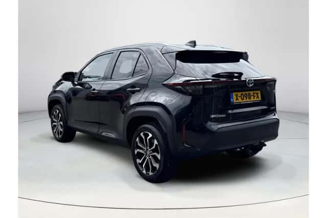 Toyota Yaris Cross (2022) thumbnail 3