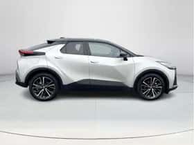 Toyota C-HR (2026) thumbnail 6