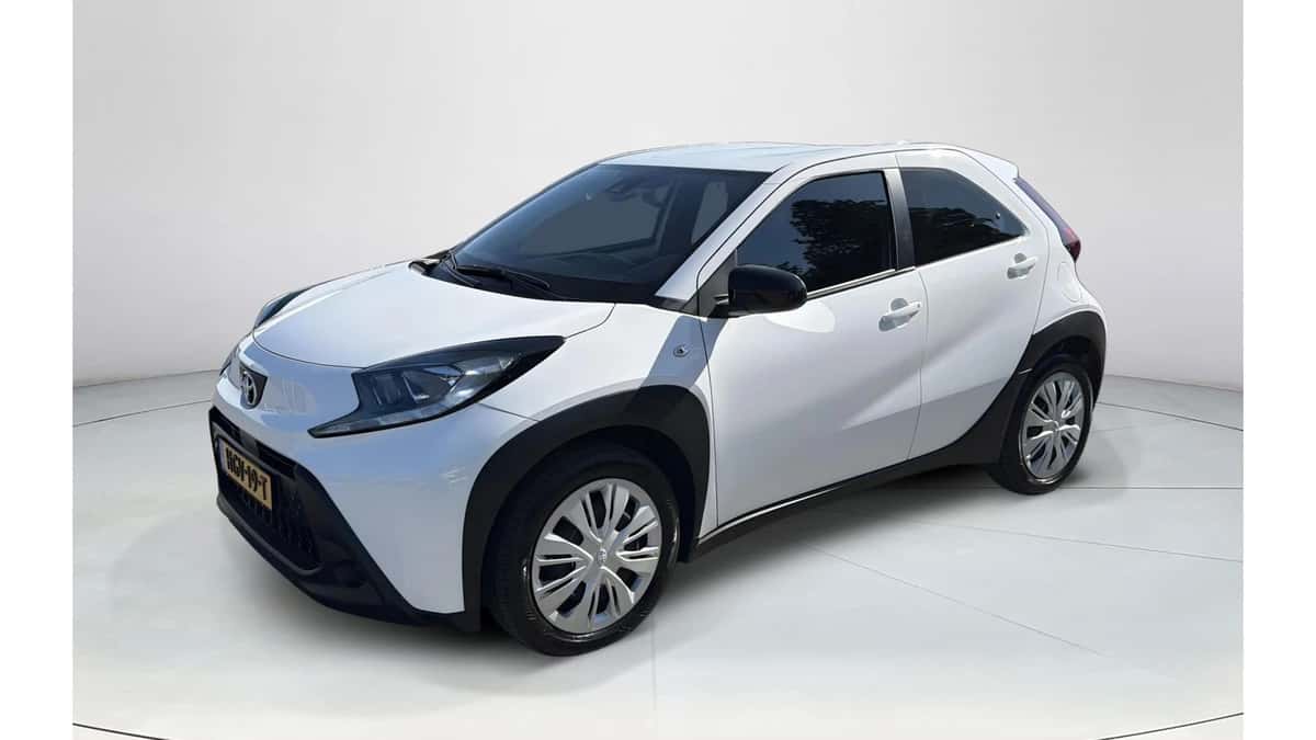 Toyota Aygo X (2024) — foto 1