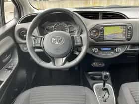 Toyota Yaris (2019) thumbnail 15