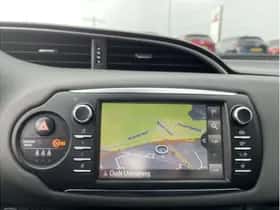 Toyota Yaris (2019) thumbnail 16