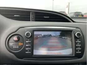 Toyota Yaris (2019) thumbnail 17