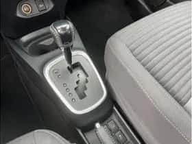 Toyota Yaris (2019) thumbnail 21
