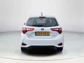 Toyota Yaris (2019) thumbnail 4