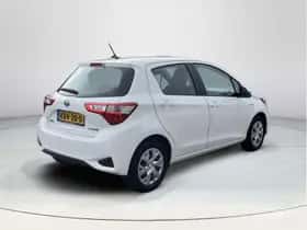 Toyota Yaris (2019) thumbnail 5