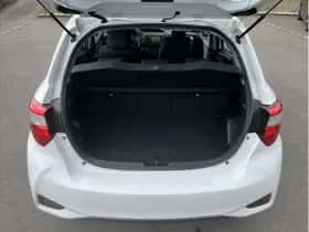 Toyota Yaris (2019) thumbnail 9