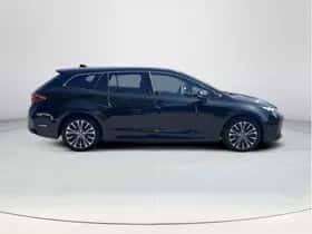 Toyota Corolla (2025) thumbnail 6