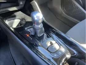 Toyota C-HR (2023) thumbnail 25