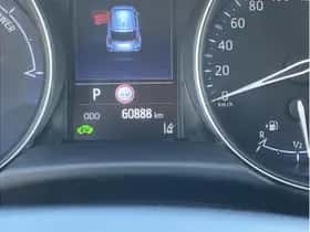 Toyota C-HR (2023) thumbnail 26