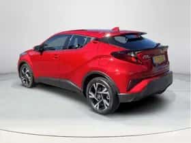 Toyota C-HR (2023) thumbnail 4