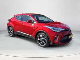 Toyota C-HR (2023) thumbnail 8