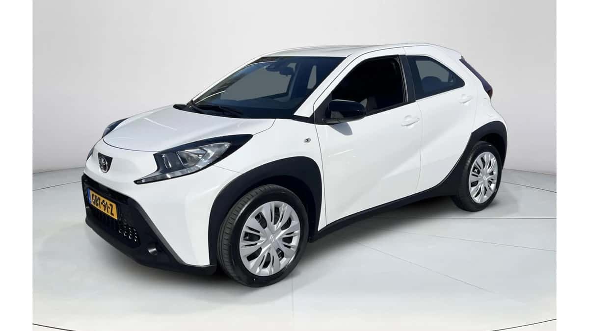 Toyota Aygo X (2024) — foto 1