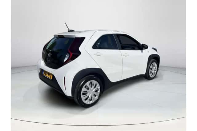 Toyota Aygo X (2024) thumbnail 5