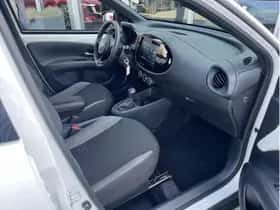 Toyota Aygo X (2024) thumbnail 10