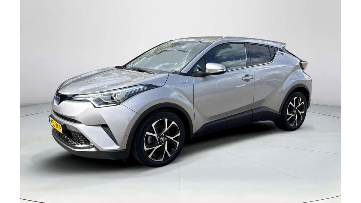 Toyota C-HR (2019) — foto 1