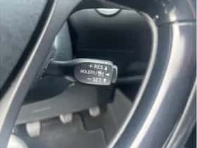 Toyota C-HR (2017) thumbnail 20
