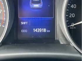 Toyota C-HR (2017) thumbnail 21