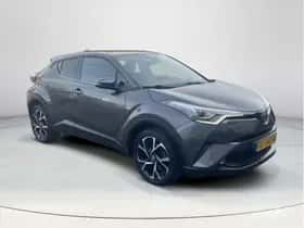 Toyota C-HR (2017) thumbnail 7