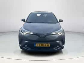 Toyota C-HR (2017) thumbnail 8