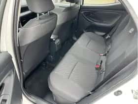 Toyota Yaris (2022) thumbnail 13