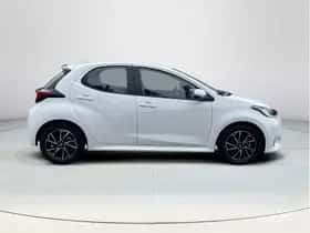 Toyota Yaris (2022) thumbnail 6