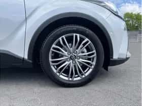 Toyota C-HR (2022) thumbnail 33