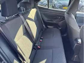 Toyota Yaris Cross (2025) thumbnail 16