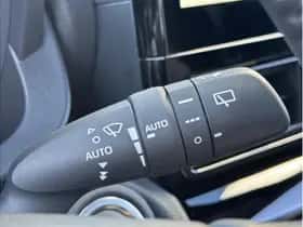 Toyota Yaris Cross (2025) thumbnail 25