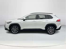 Toyota Corolla (2022) thumbnail 2