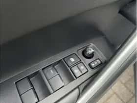 Toyota Corolla (2022) thumbnail 23
